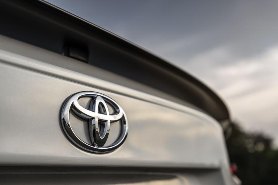 Логотип Toyota GT 86 TRD 2019 года  (NA) (фото 14 из 24)